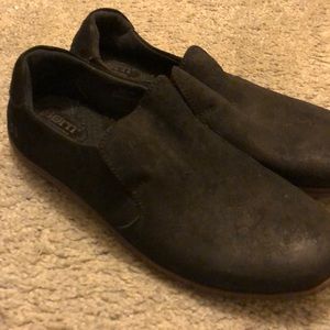 Men’s slip on suede shoes